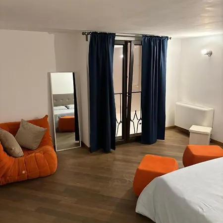 Boutique Trastevere 3*