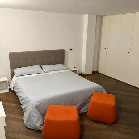 Boutique Trastevere Konukevi *